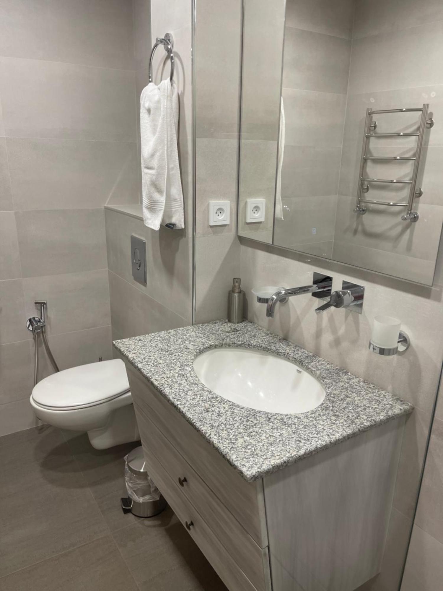 Yerevan Downtown Luxe Lejlighed Eksteriør billede