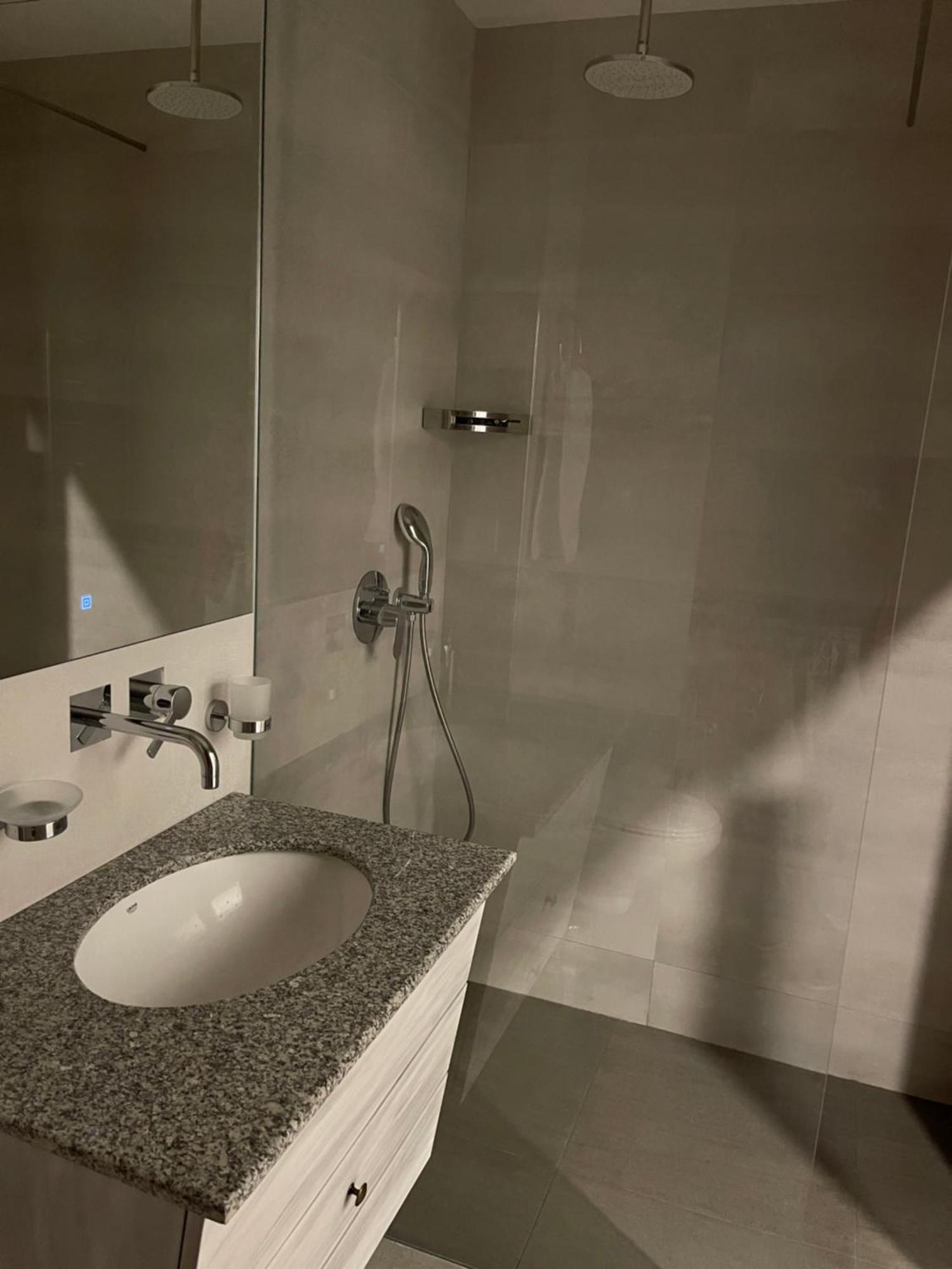 Yerevan Downtown Luxe Lejlighed Eksteriør billede